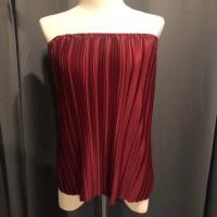 ราคา เกาะอกพลีทสีแดงเลือดหมู มือสอง (7733274368)