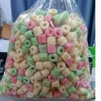 ราคา ขนมข้าวโพดอบกรอบรสรวม น้ำหนัก 1,400 กรัม (22686433085)