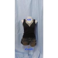ราคา A20 เสื้อแขนกุดผ้ายืดสีดำคอวี ปักเลื่อมสีเงิน (15992624874)