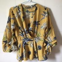 ราคา (มือ1) เสื้อสับปะรดสีเหลือง (442856944)