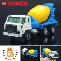 ราคา รถ โมเดลรถ TOMICA 1/64 มือสอง : NISSAN DIESEL TRUCK รถโม่ปูน No.1 (29050743374)