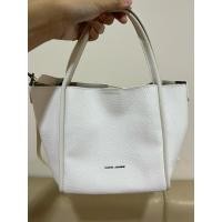 ราคา กระเป๋า David Jones สีขาว มือสอง สภาพดี (25718251246)