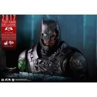 ราคา HOT TOYS MMS 417 BATMAN V SUPERMAN – ARMORED BATMAN (BATTLE DAMAGED) (มือสอง) (11299615339)