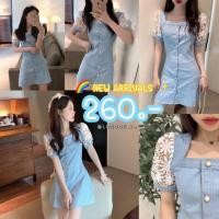 ราคา พร้อมส่งAlice blue dress ชุดเดรสสั้นแขนลูกไม้ แต่งกระดุมมุกน่ารัก สียีนส์ฟ้าอ่อน (4140685783)