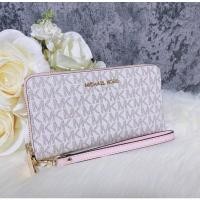 ราคา MICHAEL KORS JET SET TRAVEL LARGE FLAT MF PHONE CASE WALLET (15048381891)