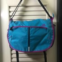 ราคา กระเป๋ามือสอง adidas แท้ (2134429484)
