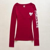 ราคา เสื้อแขนยาวคอ V สีแดง Hollister (40629749118)