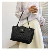 ราคา กระเป๋าสะพายสีดำใบใหญ่ (2993915101)