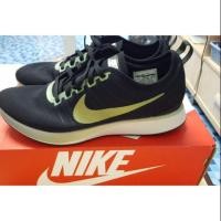 ราคา Nike DualTone Racer SE Lifestyle Shoes