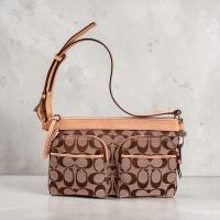 ราคา Coach แท้ คาดอก มือสองสภาพใหม่ค่ะ (52357105525)