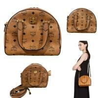 ราคา มือสอง✨ กระเป๋า Crossbody MCM SMALL ESSENTIAL HALF MOON (41418811202)