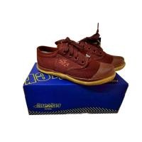 ราคา รองเท้านักเรียนสีน้ำตาล Breaker Futsal(รองเท้าลูกเสือ)รองเท้าเบรกเกอร์ (43215341944)