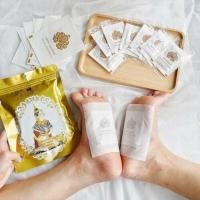 ราคา แผ่นแปะเท้า ตราGOLD PRINCESS Royal Foot Patch สูตร Original ดั้งเดิม ห่อสีทอง *สินค้าพร้อมส่ง *1ซอง บรรจุ 10แผ่น (24496379803)