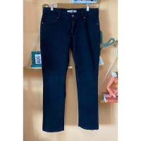 ราคา ส่งต่อกางเกงยีนส์ขายาว กระบอกเล็ก สียีนส์เข้ม แบรนด์ Mc Jeans ของแท้ มือสอง ผ้ายืดได้ค่ะ เอวก่อนยืด 31 (26757069283)