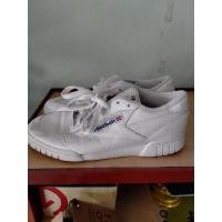 ราคา รองเท้ามือสอง reebok classic (8765132415)