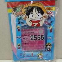 ราคา อุปกรณ์แต่งรถ แผ่นติดป้าย พรบ.แบบมีจุ๊บติดกระจก ลาย วันพีช ONEPIECE (1500106102)
