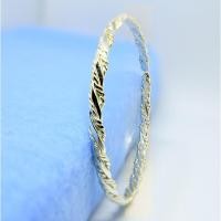 ราคา กำไลข้อมือบิดแบนเงินแท้ หน้ากว้าง 4 MM (777238869)