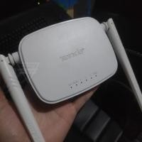 ราคา TENDA N301 repeater เราเตอร์ไร้สายเครื่องขยายสัญญาณ wifi (16701270168)