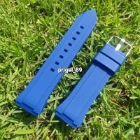 ราคา Guess W1053L1 สายนาฬิกายางสําหรับผู้หญิง Guess (25982610894)