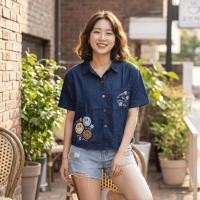 ราคา KEMEJA WELA HAPPY WELAHAPPY - ผู้หญิง FLORAL FLOWER SMILE EMBROIDERED DENIM JEANS SHIRT TOP (44381703977)