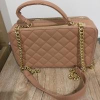 ราคา กระเป๋าสะพายสายโซ่ Coco London มือสอง พร้อมส่ง ของแท้ (5381691918)