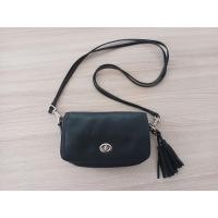 ราคา กระเป๋าสะพายข้าง Coach สีดำ ขนาดกว้าง 8 นิ้ว (18611005721)