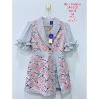 ราคา จั๊มสูทขาสั้น จั๊มสูทผ้าทอลายดอกสีชมพู เทา มือ1 ป้ายห้อย KARAT SIZE M (11206398135)