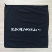 ราคา ถุงผ้า Emporio Armani ของแท้ สีดำ มีตำหนิตามรูปที่ชี้ ใส่เสื้อใส่กระเป๋า 18x17นิ้ว เชือกรูดได้2ฝั่ง ผ้าดี ผ้าฝ้าย มือสอง (52701917671)