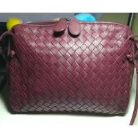 ราคา กระเป๋าสานหนังแท้ Used (4638148798)