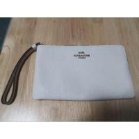 ราคา กระเป๋าคล้องมือCoachไซด์L ของแท้ (22574280289)