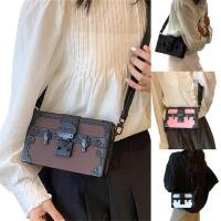ราคา CH Mini Square กระเป๋ากระเป๋าสะพายข้างกระเป๋าอินเทรนด์กระเป๋า Messenger กระเป๋าสะพายอเนกประสงค์กระเป๋าแฟชั่นสําหรับสาวผู้หญิงโทรศัพท์มือถือ (50311340608)