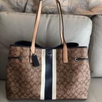 ราคา กระเป๋าแบรนด์เนมCoach แท้✔️ มือสอง (1552708258)
