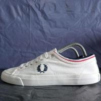 ราคา รองเท้า Fred Perry มือสองของแท้ Size 41/26 cm. (28306755093)