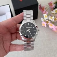 ราคา Michael Kors Slim Runway Black Dial Men's Watch (23423041312)