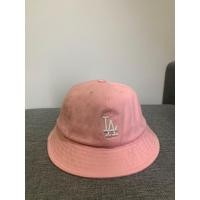 ราคา หมวก MLB NY สีชมพู size57 (19478094735)