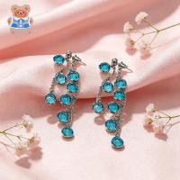 ราคา ต่างหูพู่สีน้ำเงิน glacier blue กับดีไซน์ Convertible Crystal Drop เหมาะสำหรับฤดูร้อน (56259613444)