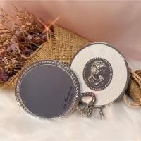 ราคา กระจกพกพา LADUREE ไซส์มินิ (6839311459)