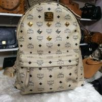 ราคา กระเป๋าmcm แท้​ สีเบจ​ size m ฐาน13นิ้ว​ สูง​17นิ้ว (3206750477)