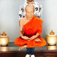 ราคา NMT8 หลวงพ่อสด วัดปากน้ำภาษีเจริญ งานเรซิ่นไฟเบอร์หุ่นขี้ผึ้ง ขนาดใหญ่ หน้าตัก 16 นิ้ว ห่มจีวรเสมือนจริง (23649096388)