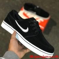 ราคา READY STOCK 41-45 NIKE SB STEFAN JANOSKI BLACK WHITE รองเท้าวิ่งเบาะ% (5419925961)