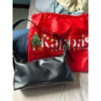 ราคา Kappa Mia bag กระเป๋าแบรนด์ kappa สีดำ ใหม่ๆ (40153994012)