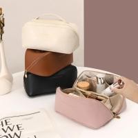 ราคา พร้อมส่ง!! กระเป๋าใส่เครื่องสำอางค์ 5 ช่อง ทรงหมอน พกพา (25450826229)