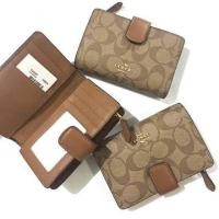 ราคา Coach Signature Medium Wallet •รุ่น: F23553 (4760776585)