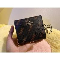ราคา Coach ของแท้ กระเป๋าสตางค์ใบสั้น สีดำ ลายรถม้าน้ำตาล (13758140570)