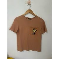 ราคา เสื้อยืด ปักลายสนุปปี้ zara เสื้อมือ2 เสื้อมือสอง สภาพดี (47960257418)
