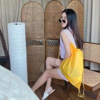 ราคา สินค้าพร้อมส่ง กระเป๋าสะพายแฟชั่น แบบหูรูด เนื้อผ้าร่ม กันน้ำ ใส่ของได้เยอะ (3197391658)