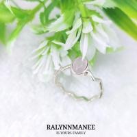 ราคา RA017 แหวนพลอยโรสควอตซ์แท้ ( Rose Quartz ) ตัวเรือนเงินแท้ 925 ชุบทองคำขาว ไซส์60 สั่งแก้ไซส์ +250 บ. (20673889033)