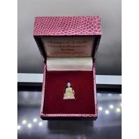 ราคา สมเด็จพระพุฒาจารย์ โต ลอยองค์ เนื้อเงิน 3K พิมพ์เล็ก สูง 1.6 เซน วัดใหม่อมตรส บางขุนพรหม พ.ศ.2540กล่องเดิม (41330848621)