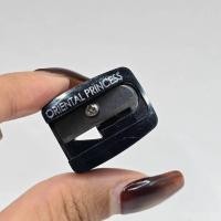 ราคา กบเหลาดินสอเขียนคิ้ว จากแบรนด์ Oriental Princess ราคา 120 บาท (50309789228)