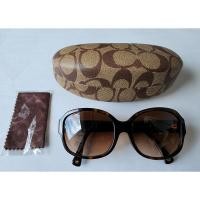ราคา แว่นตากันแดด Coach ของแท้ สภาพดี ขอบกระ เลนส์สีชา ทรงสวยเรียบหรู มาพร้อมกล่องหนังแคนวาสลายโลโก้และผ้าเช็ดแว่น (22462081798)